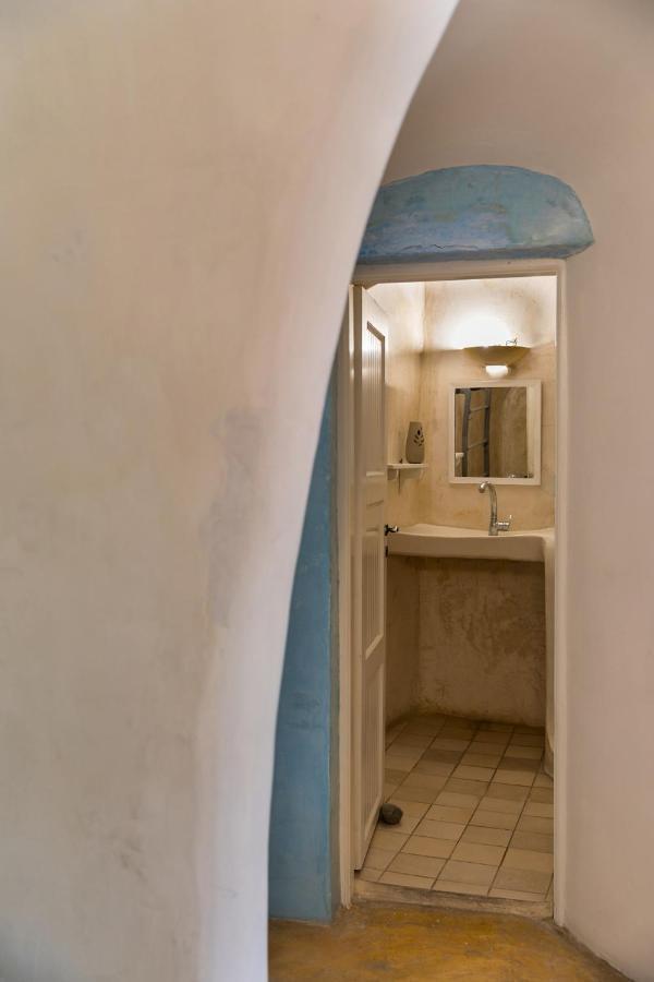 Caveland Hostel Karterádosz Kültér fotó