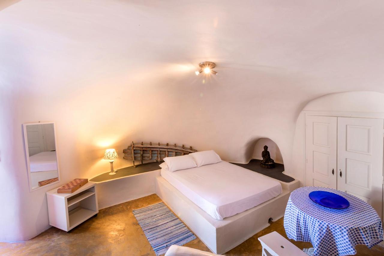 Caveland Hostel Karterádosz Kültér fotó