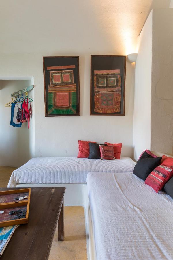 Caveland Hostel Karterádosz Kültér fotó