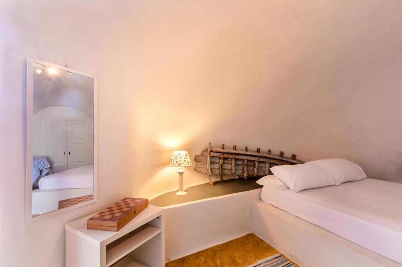 Caveland Hostel Karterádosz Kültér fotó